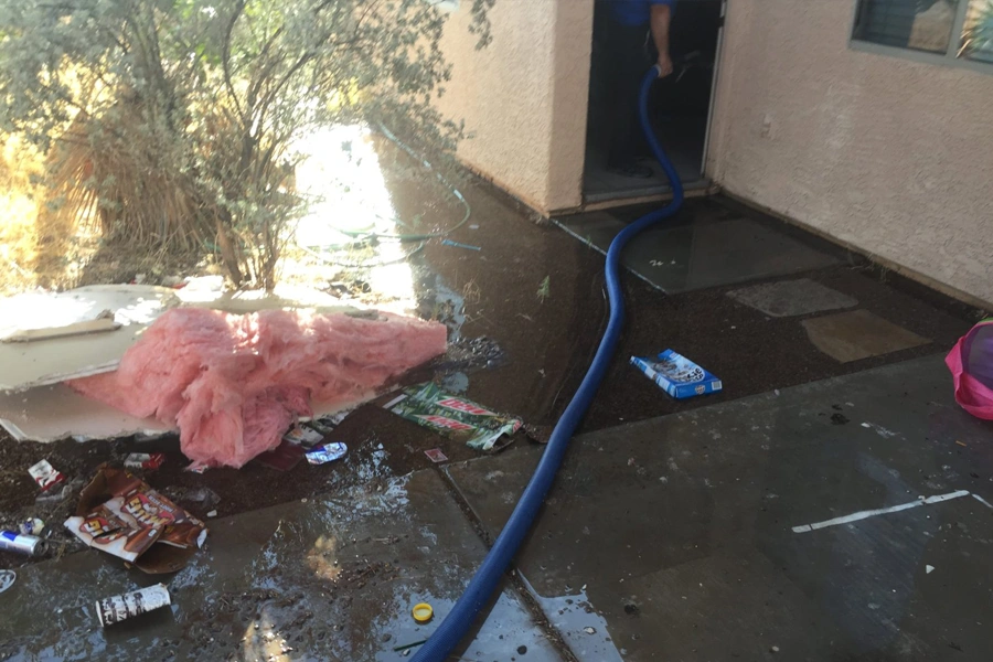 sewage cleaning